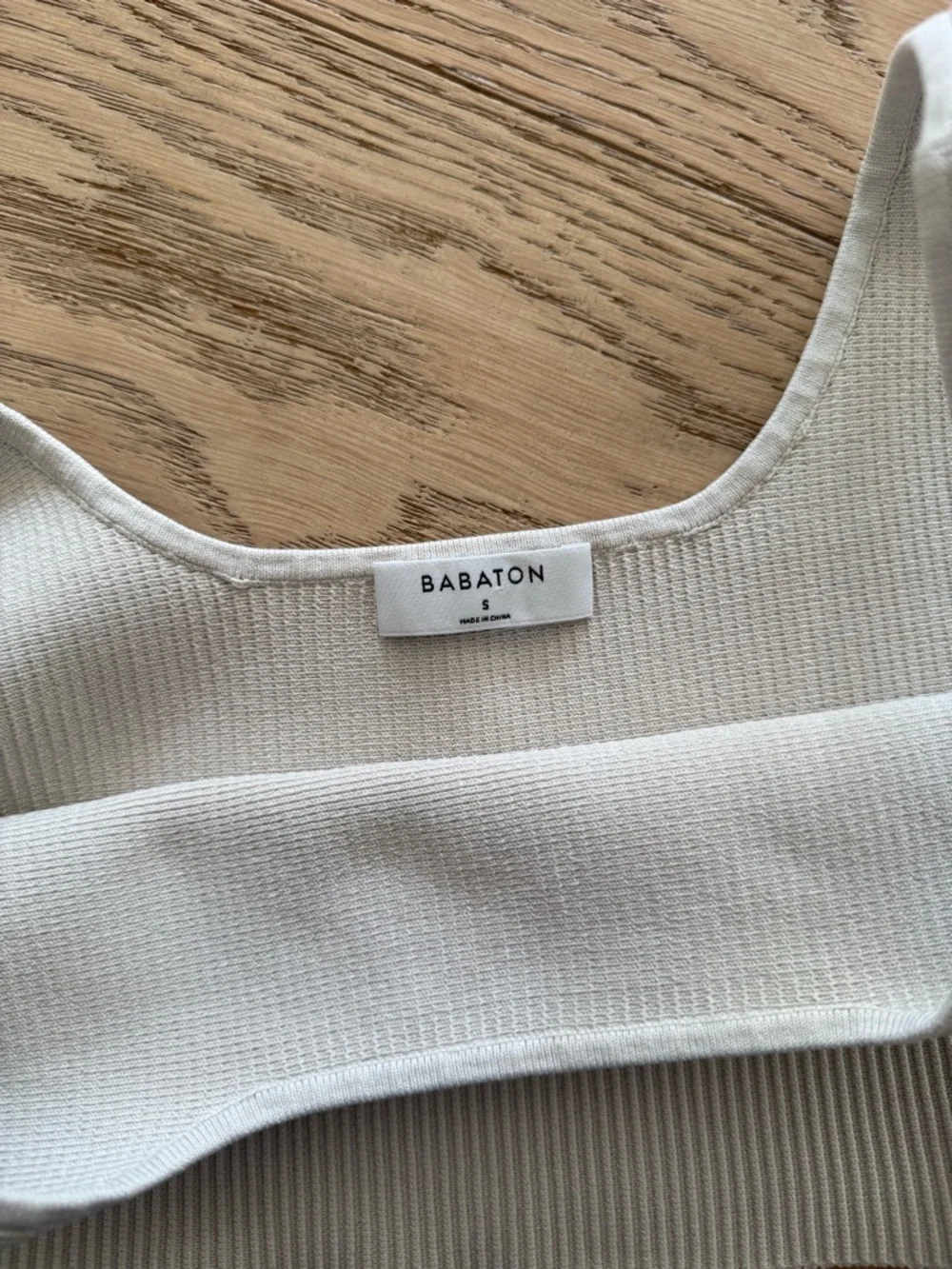 Babaton Ribbed Square-Neck Crop Tank - Cream - Picture 3 of 4